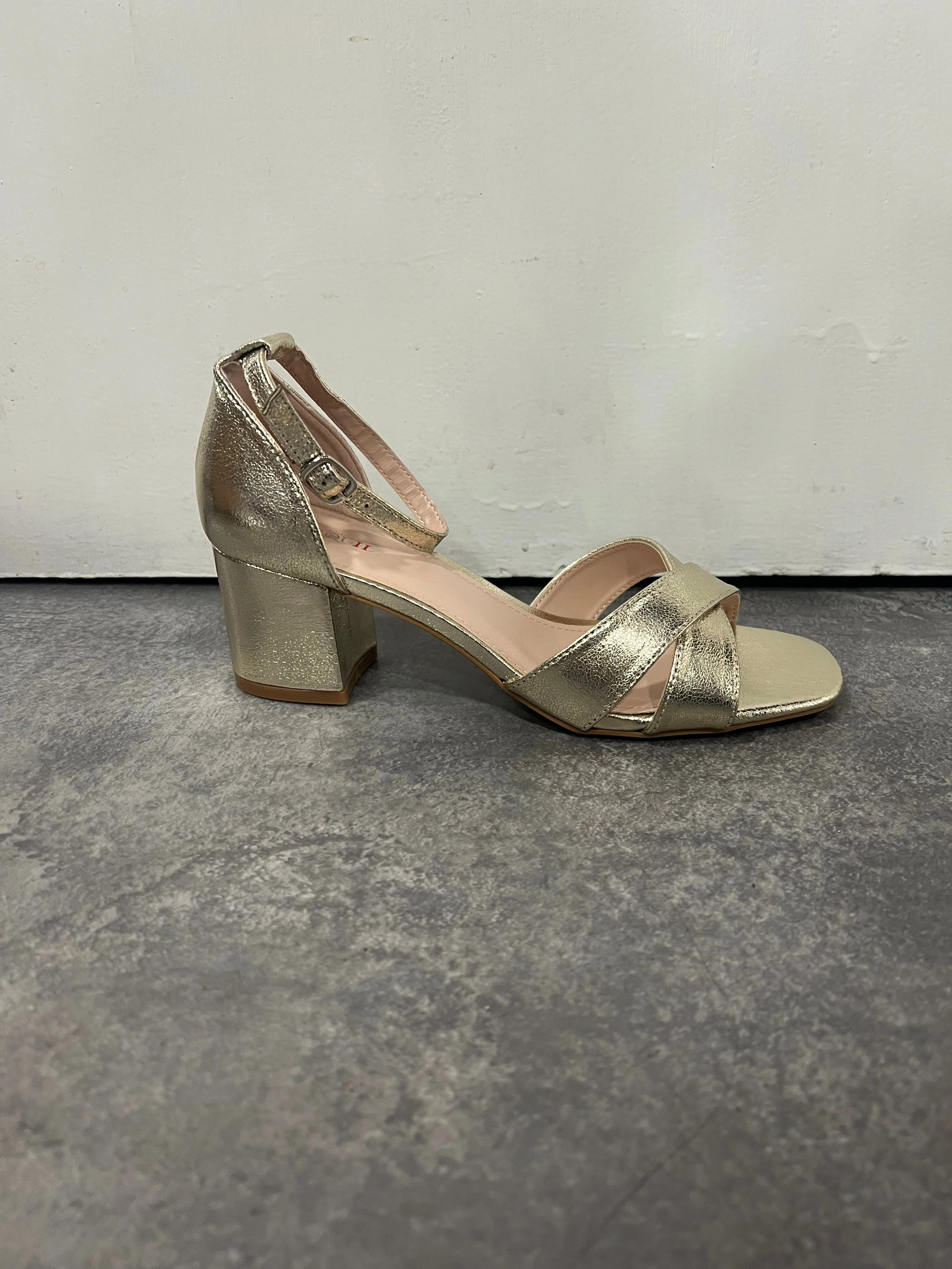 Block heal  prom shoe