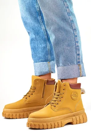 Chic Eco-Friendly Ankle Boots with Comfortable Textile Insole