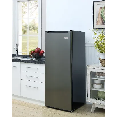 Marathon MAR86BLS-1 8.6 cu.ft All Refrigerator In Black Steel