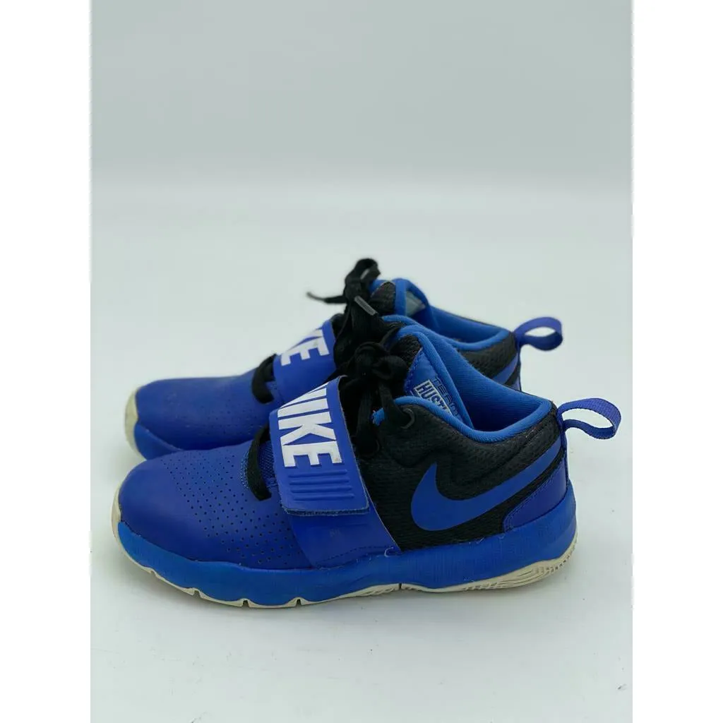 Nike Team Hustle D8 Boys Basketball Shoes Royal Blue White Black Top Strap Sz 1Y