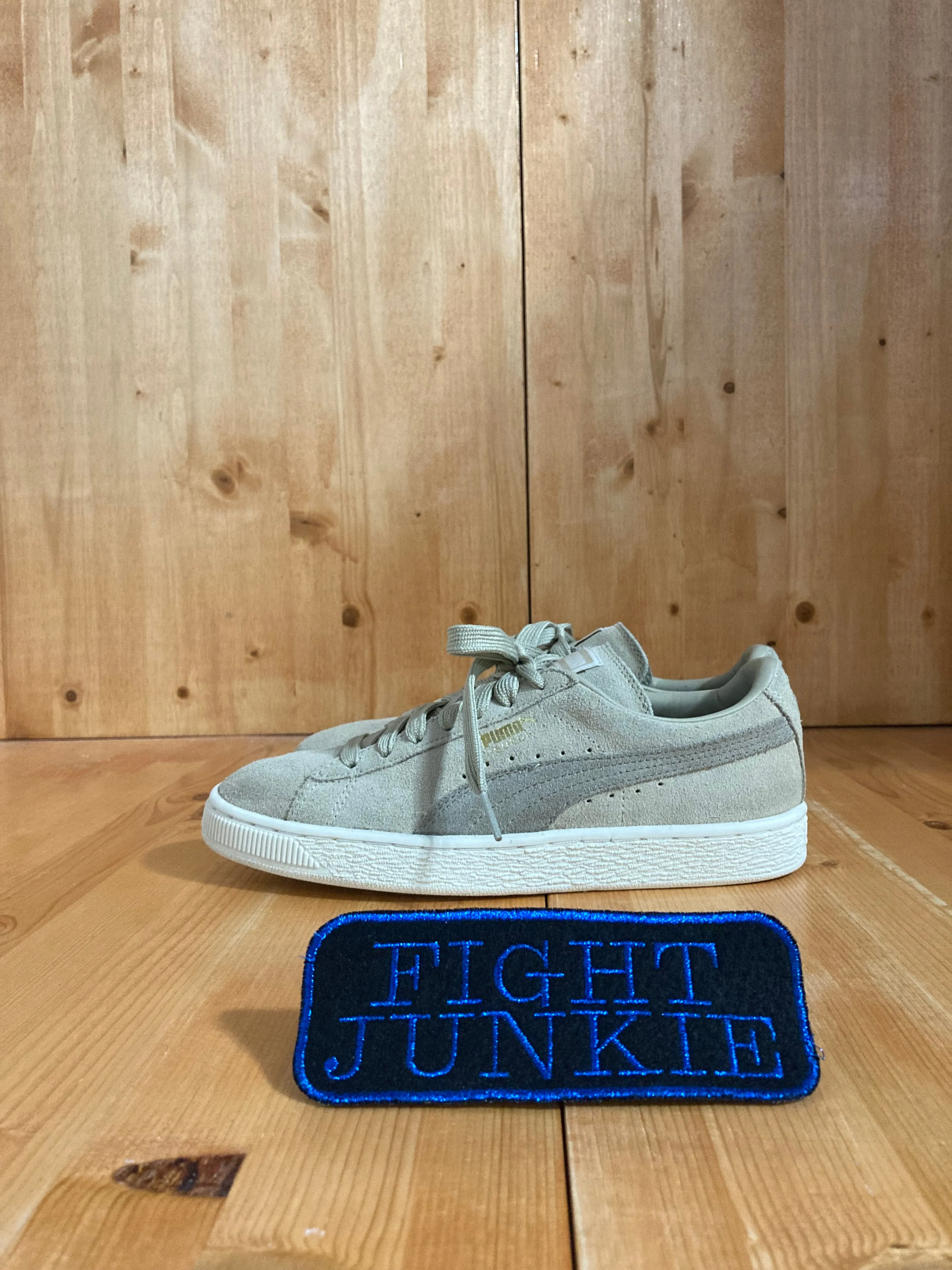 PUMA CLASSIC Youth Size 6.5 Suede Shoes Sneakers Tan 363242-11
